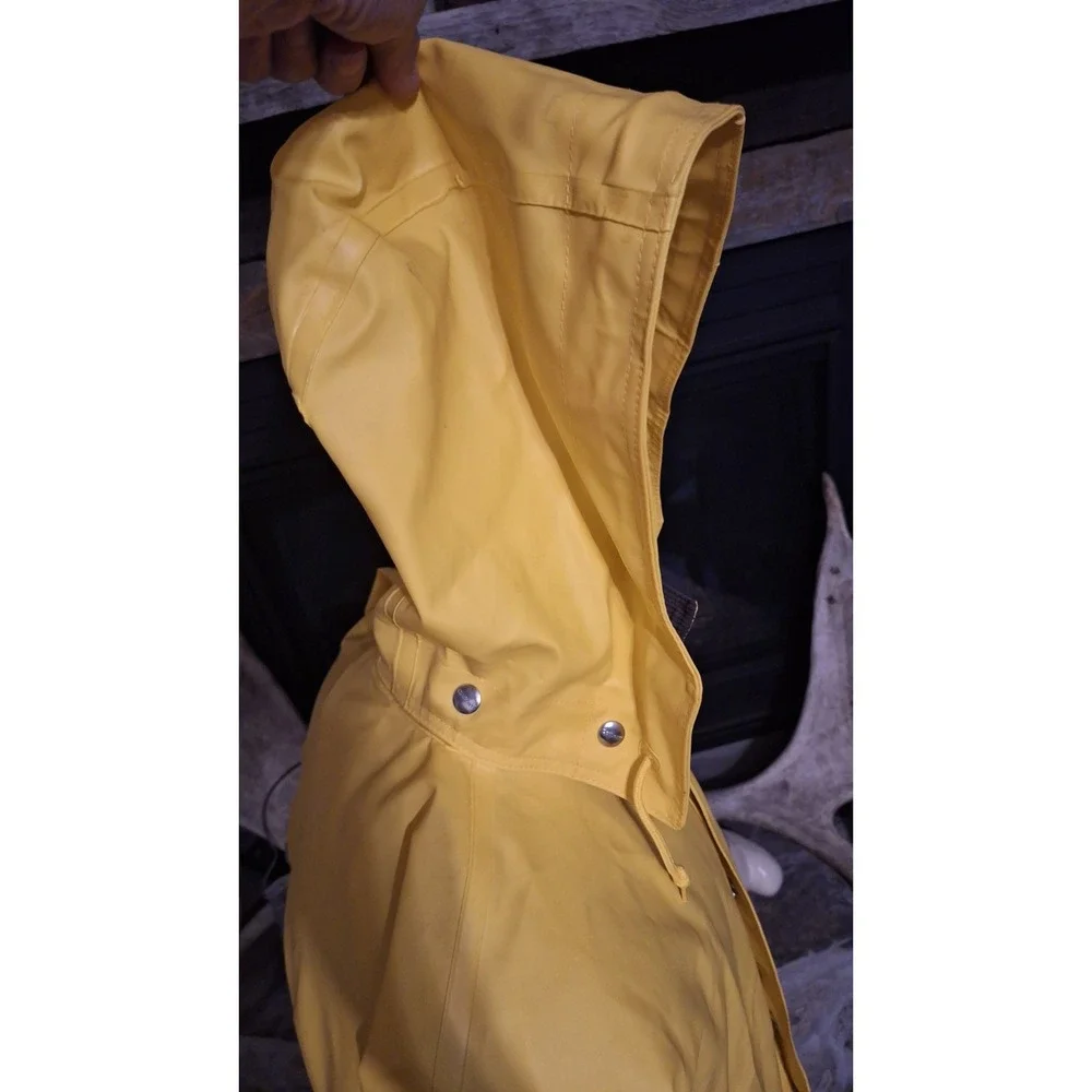 Carhartt men surrey